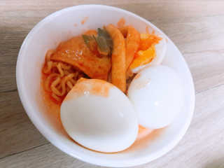 두번째 국떡 국가대표 떡볶이 1팩 + 영미칩 2봉 증정 — 5점을 준 리뷰어가 2019년 2월 올린 사용 사진