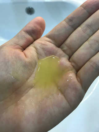 (주)에네스티 비타톡톡 깔라만시 샴푸 — 5점을 준 리뷰어가 2017년 10월 올린 사용 사진