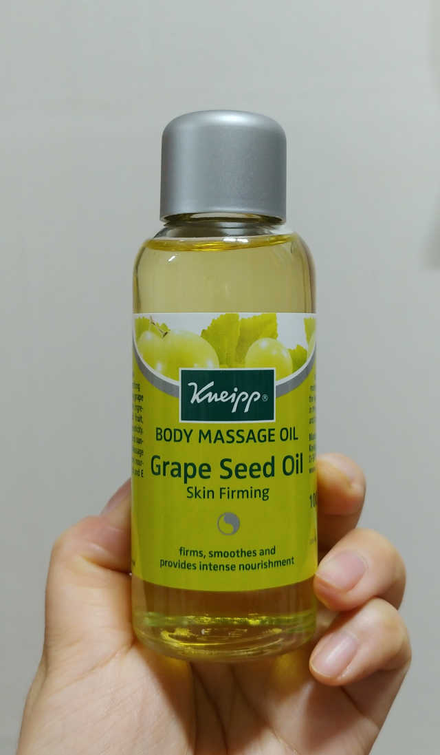 [크나이프] 그레이프씨드 슬리밍 마사지오일 100ml 리뷰 사진