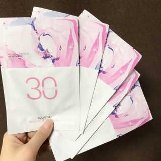 라모수 리프팅 업 30 마스크_10회분 — 4점을 준 리뷰어가 2019년 2월 올린 사용 사진