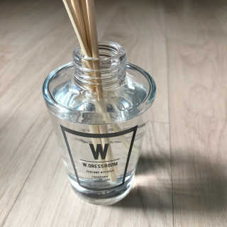 더블유드레스룸 퍼퓸 디퓨저 70ml — 4.5점을 준 리뷰어가 2018년 6월 올린 사용 사진