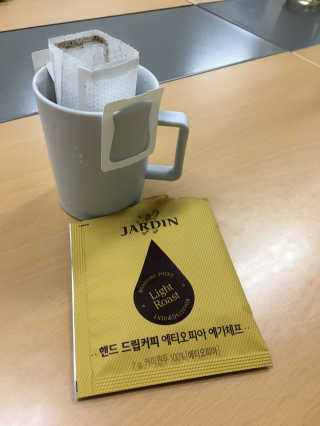 (주)쟈뎅 쟈뎅 핸드 드립커피 3종 — 5점을 준 리뷰어가 2018년 3월 올린 사용 사진