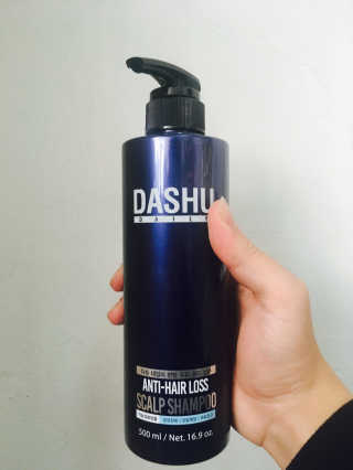 다슈코리아 다슈 데일리 한방 두피 골드 샴푸 500ml — 5점을 준 리뷰어가 2017년 11월 올린 사용 사진