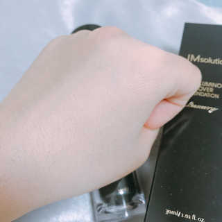 JM솔루션 물광 커버 파운데이션 럭셔리 — 4점을 준 리뷰어가 2019년 1월 올린 사용 사진
