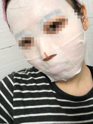 23years old 코쿤 윌로우 실키 마스크 — 4점을 준 리뷰어가 2018년 2월 올린 사용 사진