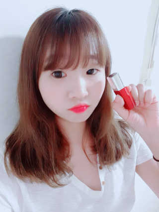 테라다이아 립 메이트 오일 — 4.67점을 준 리뷰어가 2018년 6월 올린 사용 사진