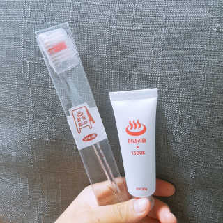 이태리숍 덴탈케어_치약 칫솔 — 4.33점을 준 리뷰어가 2018년 4월 올린 사용 사진