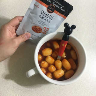 미쓰리떡볶이 just 10 min 패키지 — 5점을 준 리뷰어가 2018년 5월 올린 사용 사진