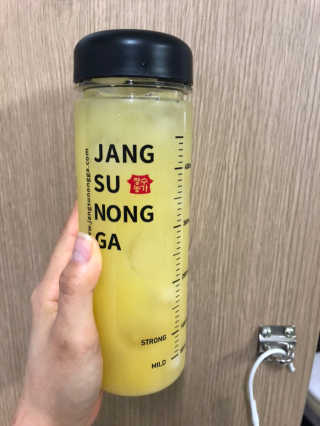 장수농가 리얼깔라만시 원샷 50ml 10팩+보틀 — 5점을 준 리뷰어가 2019년 5월 올린 사용 사진