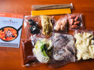땡땡쿡 쓰촨 마라 낙지 국물 떡볶이 2인분 875g — 5점을 준 리뷰어가 2019년 10월 올린 사용 사진