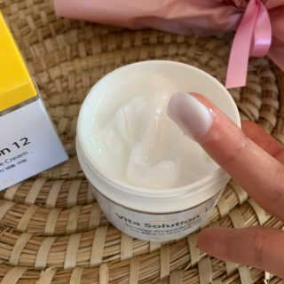 지고트 비타솔루션12 시너지 앰플 크림 100ml — 4.5점을 준 리뷰어가 2019년 7월 올린 사용 사진