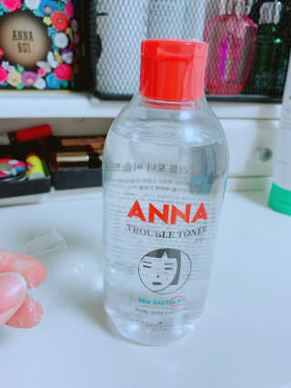 솔테라피 안나 트러블 토너 300ml — 5점을 준 리뷰어가 2019년 4월 올린 사용 사진