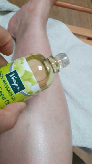 [크나이프] 그레이프씨드 슬리밍 마사지오일 100ml — 5점을 준 리뷰어가 2019년 8월 올린 사용 사진