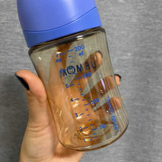 유비맘 PPSU 젖병 노꼭지_200ml_컬러 랜덤 발송 — 4점을 준 리뷰어가 2020년 1월 올린 사용 사진