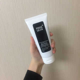 맨즈스킨 블랙파워 클렌징폼 — 5점을 준 리뷰어가 2017년 12월 올린 사용 사진