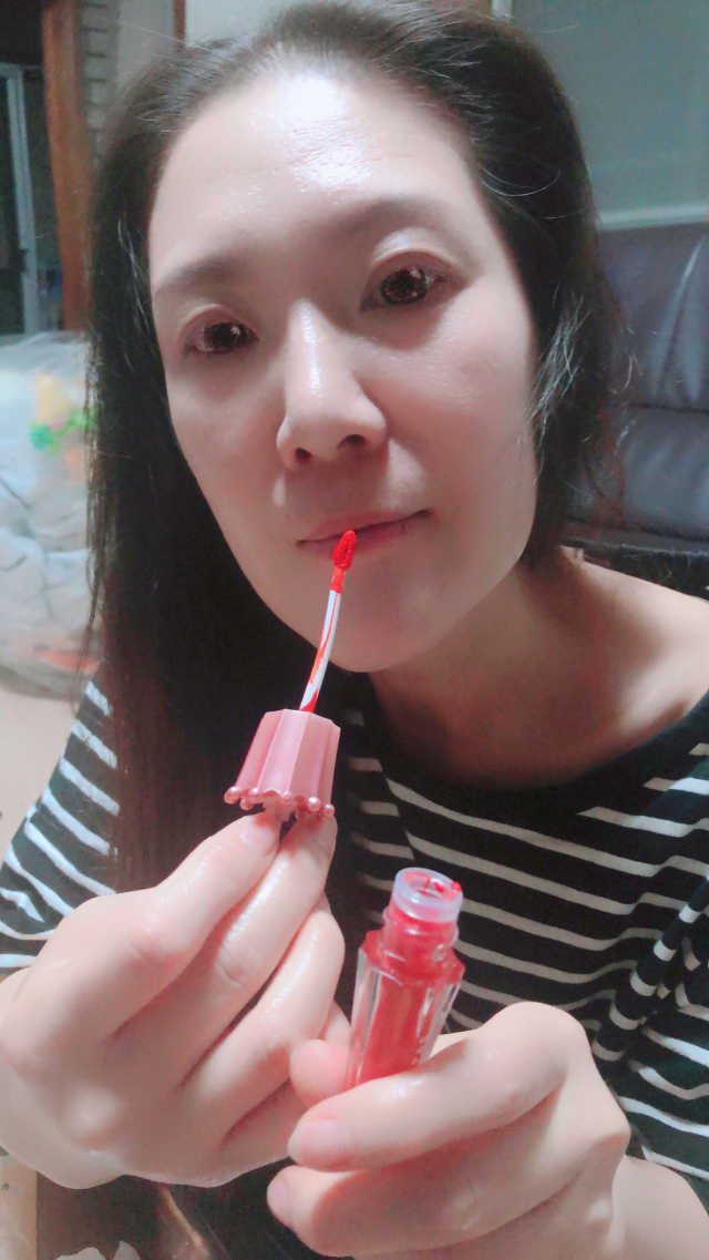 뽀빠파리 워터립우산틴트 리뷰 사진