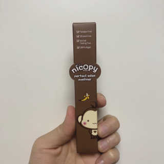 니코피 퍼펙트 엣지 아이라이너 — 4점을 준 리뷰어가 2019년 10월 올린 사용 사진