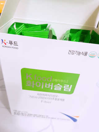 두루원 똥기사의 Kfood 화이버슬림 — 4.67점을 준 리뷰어가 2018년 7월 올린 사용 사진