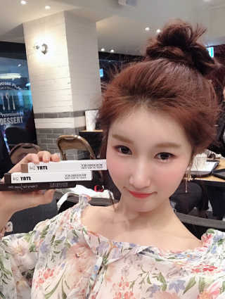 우드버리 스테이24 아이라이너 — 5점을 준 리뷰어가 2019년 4월 올린 사용 사진