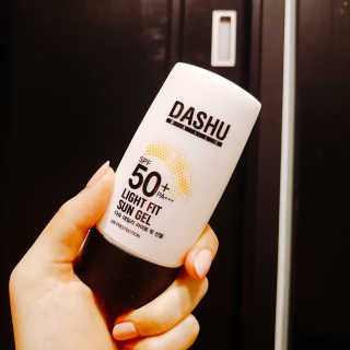 다슈코리아 다슈 데일리 라이트 핏 선젤 — 4.17점을 준 리뷰어가 2017년 8월 올린 사용 사진
