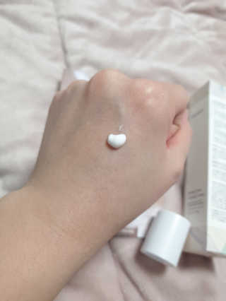 보나쥬르 멜팅 글로우 카밍 크림 50ml — 4점을 준 리뷰어가 2020년 1월 올린 사용 사진