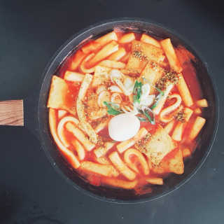 두번째 국떡 국가대표 떡볶이 1팩 + 영미칩 2봉 증정 — 5점을 준 리뷰어가 2019년 2월 올린 사용 사진