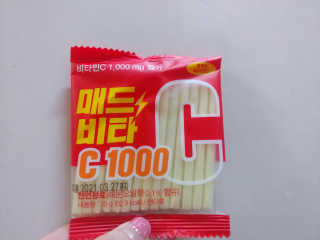 매드비타C 1000 — 4.5점을 준 리뷰어가 2019년 4월 올린 사용 사진