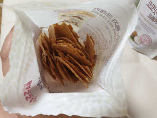 BASSAK 바삭 유기농 현미 누룽지 크래커 3종 — 5점을 준 리뷰어가 2019년 10월 올린 사용 사진