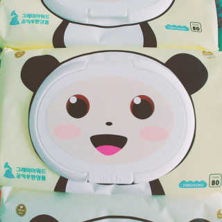 달곰이 물티슈 — 5점을 준 리뷰어가 2018년 2월 올린 사용 사진