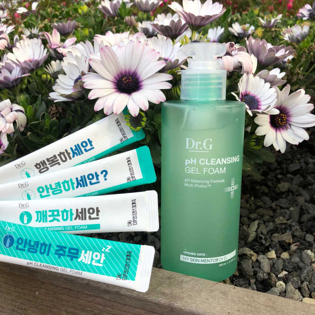 [닥터지] 약산성 클렌징 젤 폼 리뷰 사진