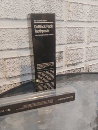 the naked object 디블랙팩치약 디블랙칫솔 세트 — 4점을 준 리뷰어가 2020년 2월 올린 사용 사진