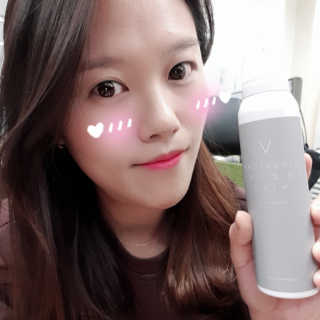 브이코스메틱 V브이 시그니처 안개분사 미스트 — 5점을 준 리뷰어가 2018년 12월 올린 사용 사진