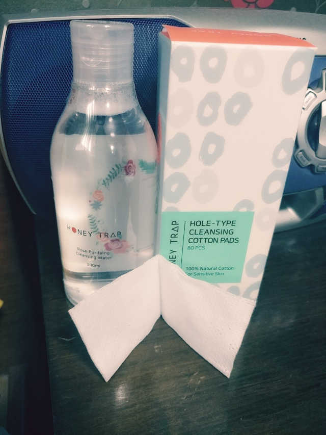허니트랩 로즈 퓨리파잉 클렌징 워터 리뷰 사진