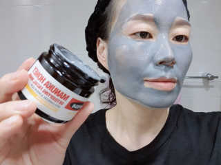SWISSE 스위스 마누카 허니 디톡시파잉 페이셜 마스크 — 5점을 준 리뷰어가 2019년 11월 올린 사용 사진