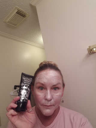 엘리자베카 Elizavecca  LongoLongo Gronique Diamond Mask Pack — 4.67점을 준 리뷰어가 2018년 6월 올린 사용 사진