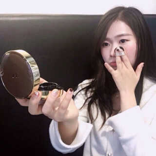 브이티 코스메틱 브이티 더블 커버 쿠션 — 4점을 준 리뷰어가 2016년 12월 올린 사용 사진