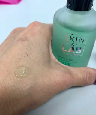 Dr. vita clinic K plus red-x essence — 3.83점을 준 리뷰어가 2018년 10월 올린 사용 사진