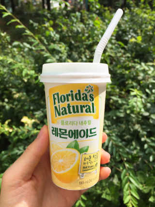 플로리다 내추럴 플로리다내추럴 레몬에이드  2종 — 5점을 준 리뷰어가 2018년 7월 올린 사용 사진