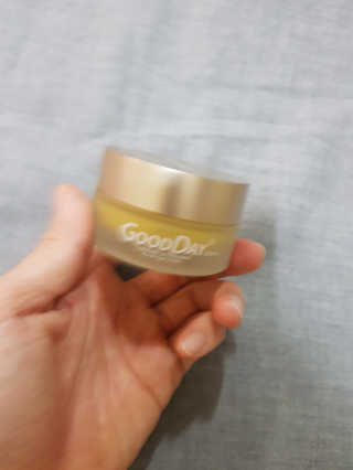 GoodDay Skincare GoodDay 강황 크림 — 5점을 준 리뷰어가 2019년 5월 올린 사용 사진