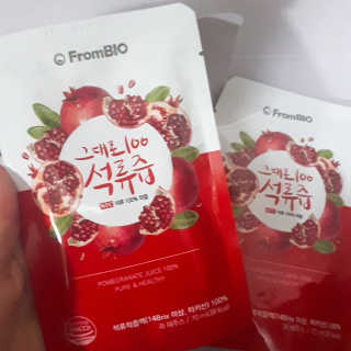 프롬바이오 오직 석류만 [그대로100 석류즙] 하루 1포로 건강하게 — 5점을 준 리뷰어가 2020년 3월 올린 사용 사진