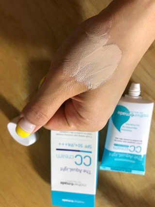 마더메이드 더 아쿠아라이트 CC크림 SPF50+ PA+++ — 5점을 준 리뷰어가 2019년 5월 올린 사용 사진
