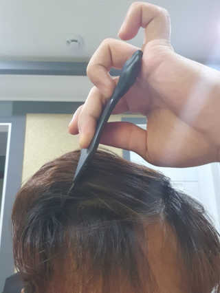 다슈코리아 다슈 클래식 타이거 레이지 수성 포마드 — 4점을 준 리뷰어가 2019년 5월 올린 사용 사진
