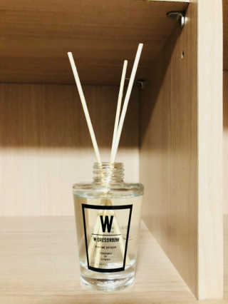 더블유드레스룸 퍼퓸 디퓨저 70ml — 4.83점을 준 리뷰어가 2018년 7월 올린 사용 사진