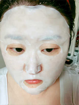 키노닉스 Querencia_Flawless 마스크팩 — 4.5점을 준 리뷰어가 2019년 4월 올린 사용 사진