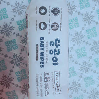 달곰이 물티슈 — 5점을 준 리뷰어가 2019년 2월 올린 사용 사진