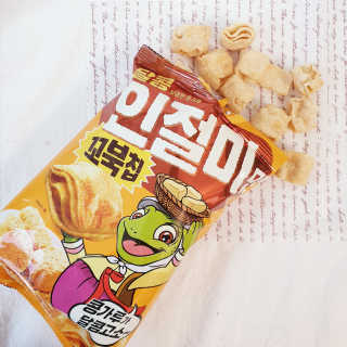 꼬북칩 달콩인절미맛 12봉지 — 5점을 준 리뷰어가 2019년 12월 올린 사용 사진