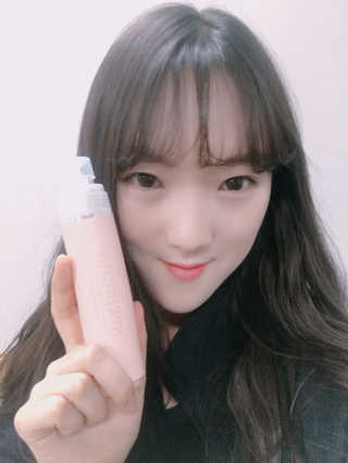 스프링풀 로얄 허니에센스미스트 — 4.83점을 준 리뷰어가 2018년 3월 올린 사용 사진
