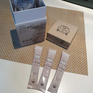 [하우투잇] 뤼에르 쿠르브 블랙 10ml x 30포 총 300ml — 5점을 준 리뷰어가 2020년 3월 올린 사용 사진