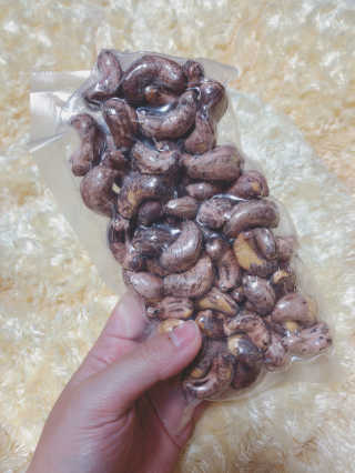 드림캐슈넛 50g X 6개 — 5점을 준 리뷰어가 2018년 10월 올린 사용 사진