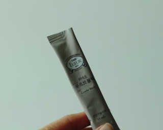 [하우투잇] 뤼에르 쿠르브 블랙 10ml x 30포 총 300ml — 5점을 준 리뷰어가 2020년 3월 올린 사용 사진